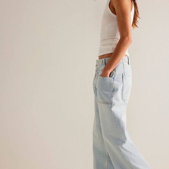 Free People
We The Free Palmer Cuffed Jeans in In The Shadows rare grey color - Picture 4 of 5